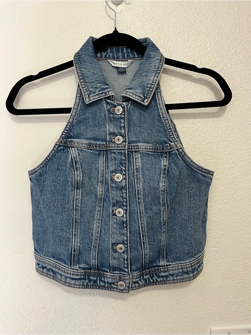 American Eagle Outfitters Blue Denim Button-Front Crop Vest